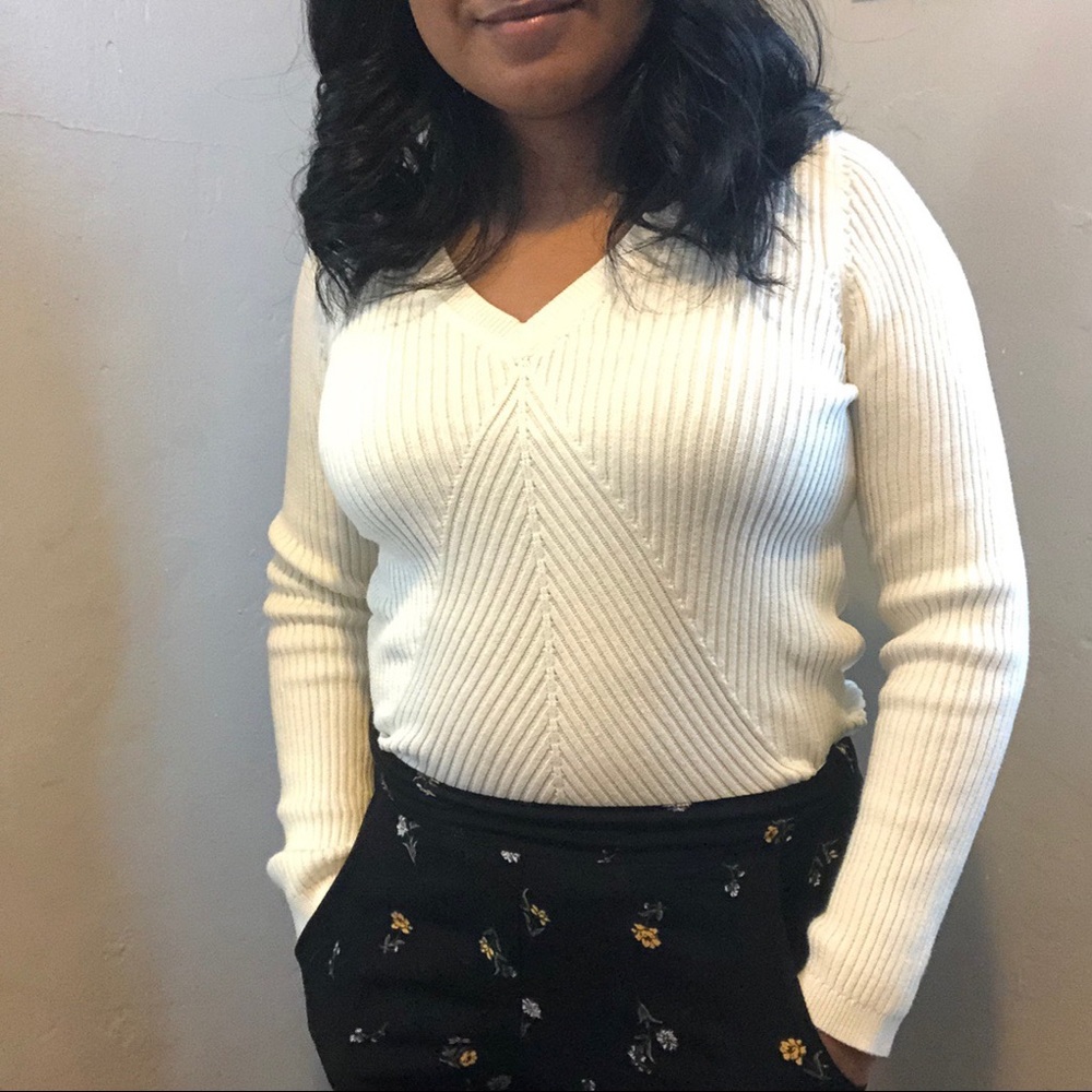 Knit white/cream colored sweater by Calvin Klein